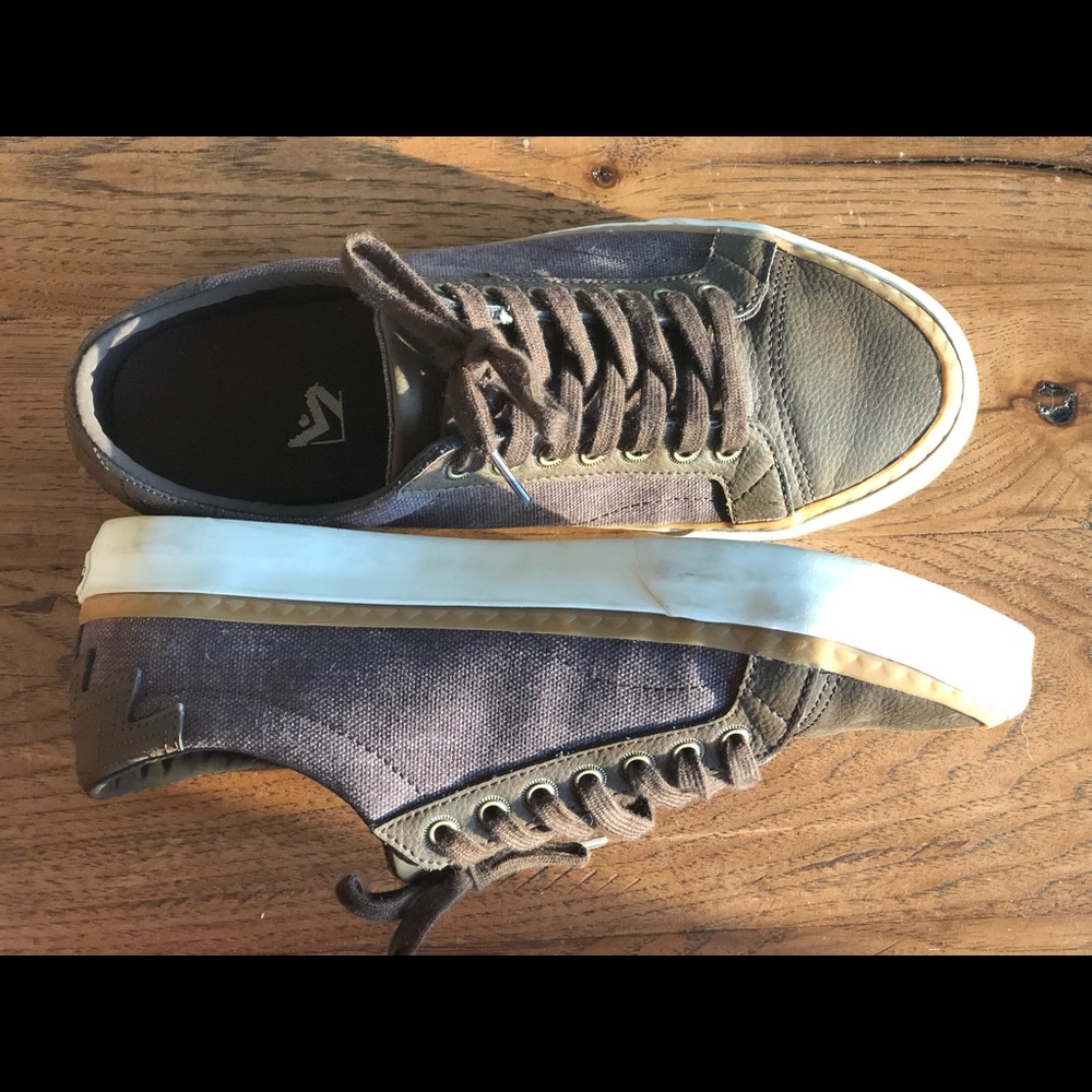 Vans Court Native DX